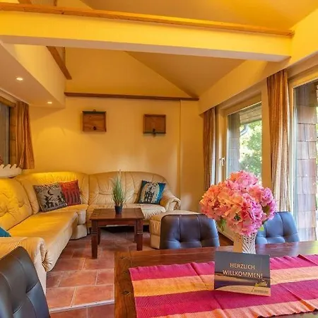 度假居 Hexenhaus Kleine Finka