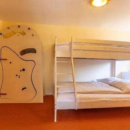 度假居 Hexenhaus Kleine Finka